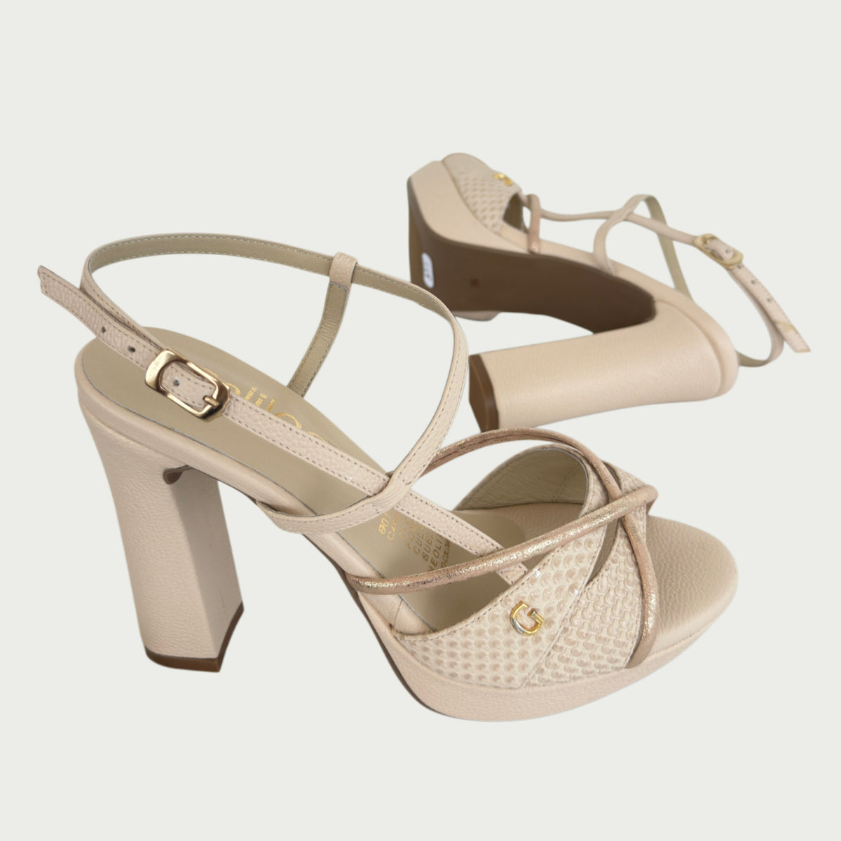 Sandalias en cuero nude Ref: 318APTOS
