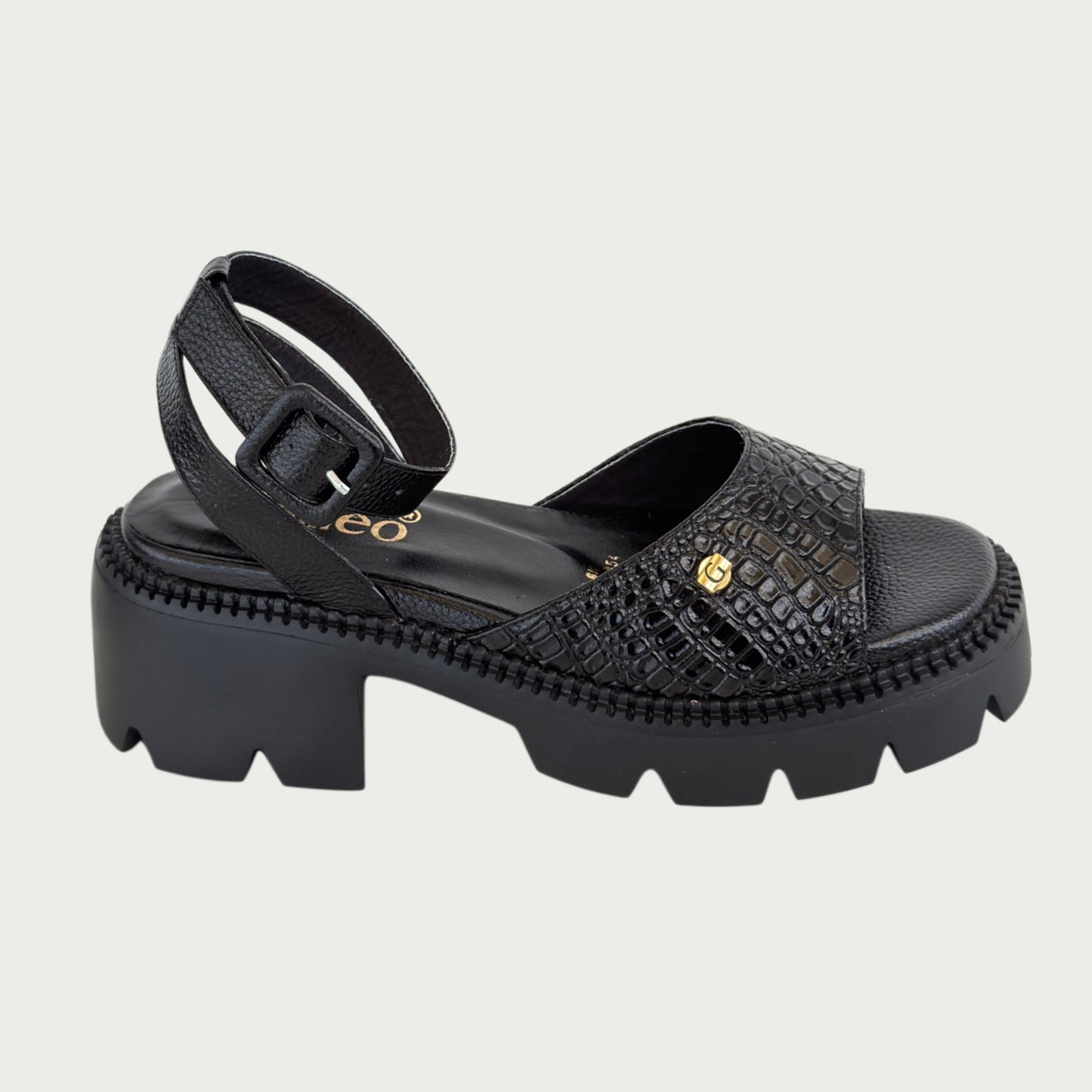 Sandalias en cuero negro Ref: P-384ZPNG