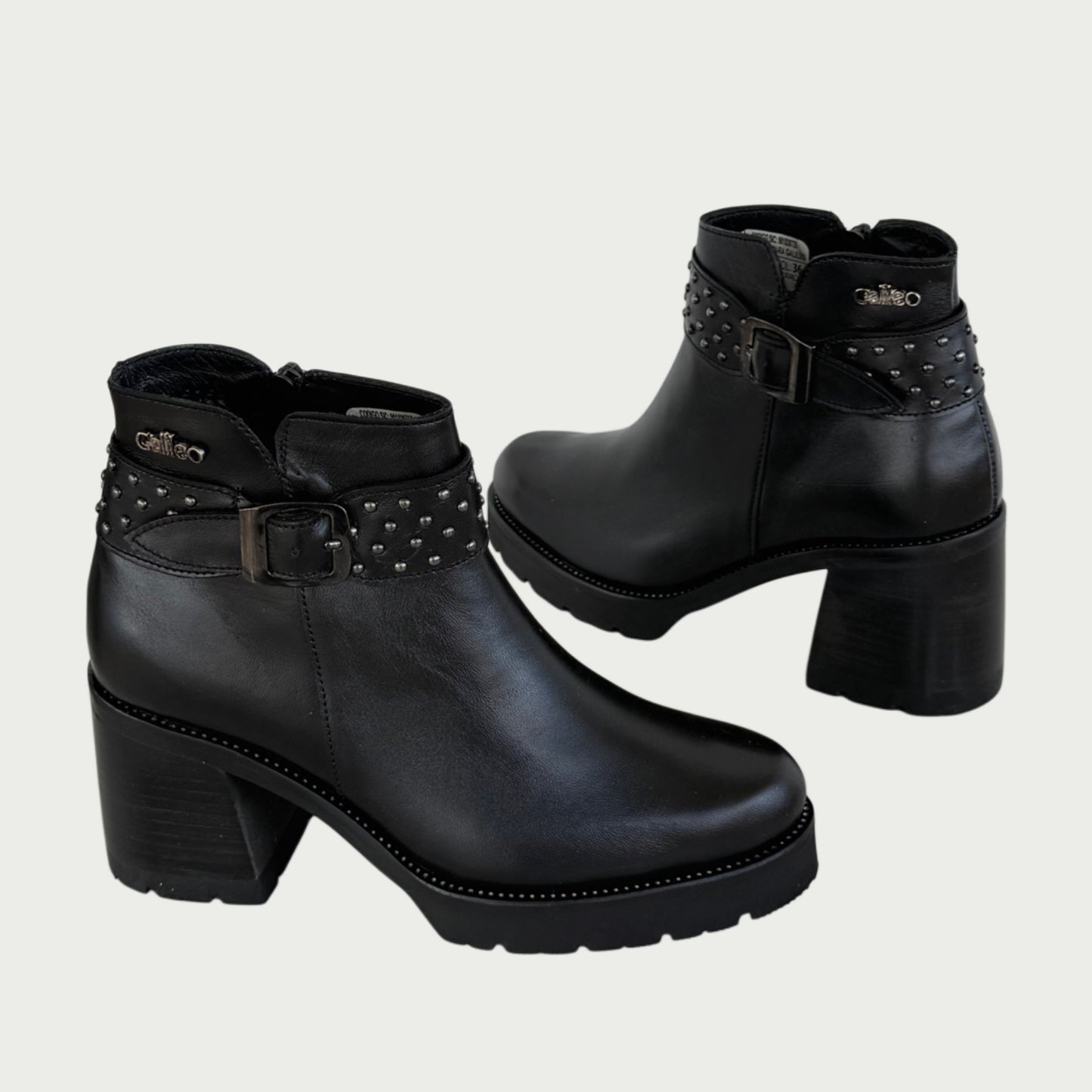 Botines en cuero negro Ref: 6410ZPNG