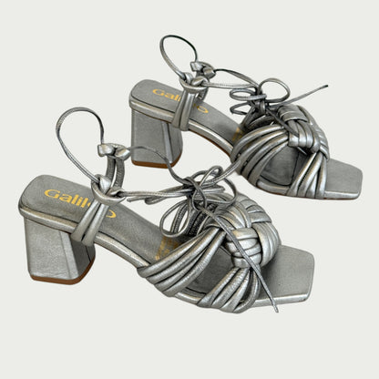 Sandalias en cuero plomo Ref: 7838NPPL6