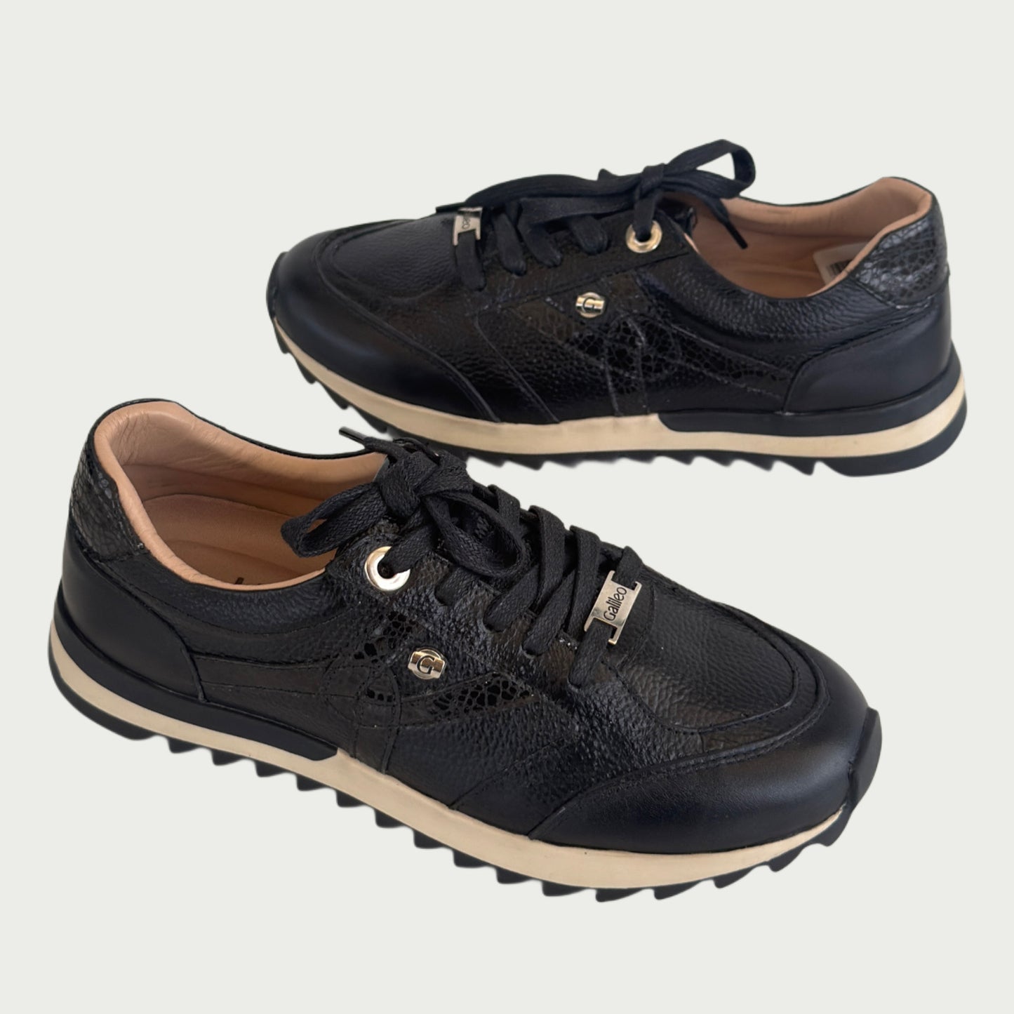 Tenis en cuero negro Ref: T2031XPNG4
