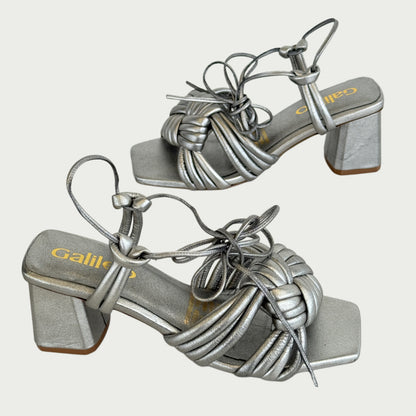 Sandalias en cuero plomo Ref: 7838NPPL6