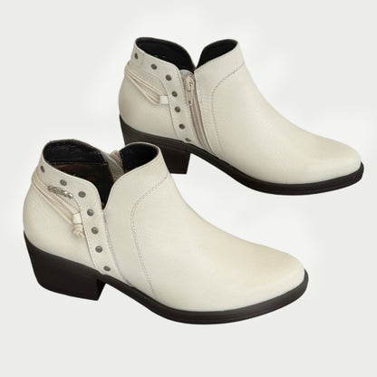 Botines en cuero crema Ref: BENETOZCR