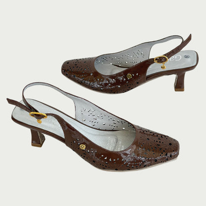 Zapatos en cuero charol marron Ref: 489WPT