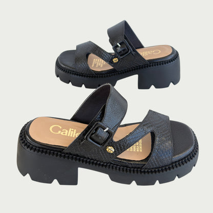Sandalias en cuero negro Ref: P388ZPNG