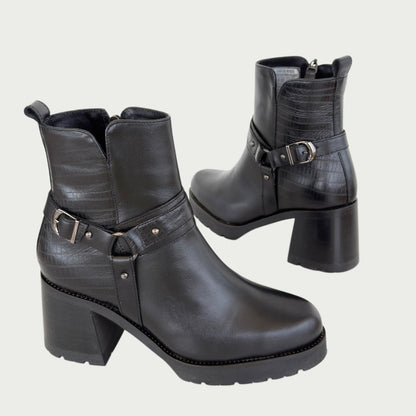Botines en cuero negro Ref: 6488ZPNG