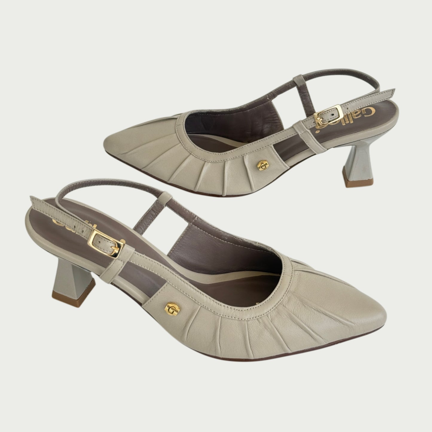 Zapatos en cuero ceniza Ref: 04ZPCEN