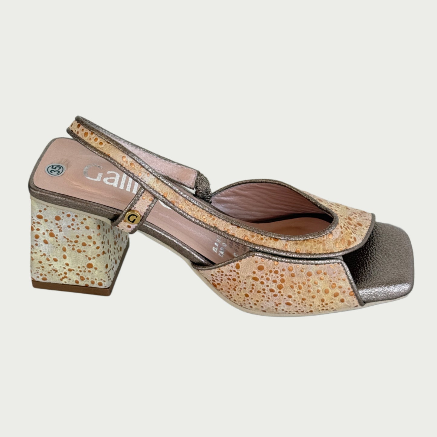 Sandalias en cuero folia Ref: 6104NPBR5