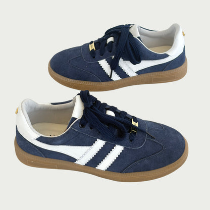 Tenis en cuero gamuzado azul x blanco Ref: 904