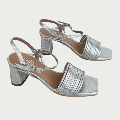 Sandalias en cuero plateado Ref: 80463ZPLA