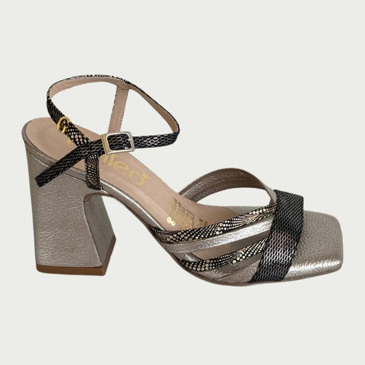 Sandalias en cuero bronce x negro Ref: 173MPBRO