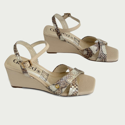 Sandalias en cuero Ostra x pitón