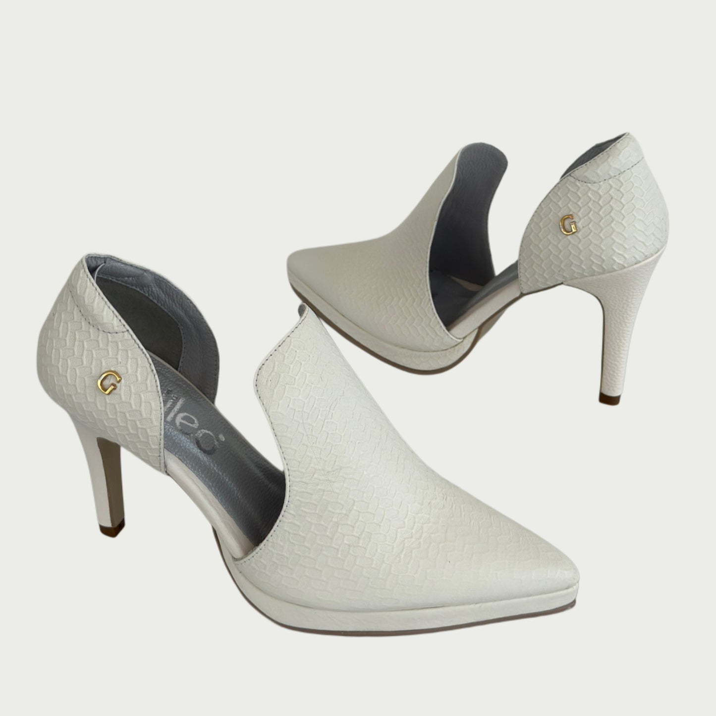 Zapato en cuero talco x folia Ref: 4010WPTA