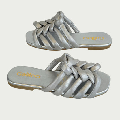 Sandalias en cuero plateado Ref: 7845NPPL