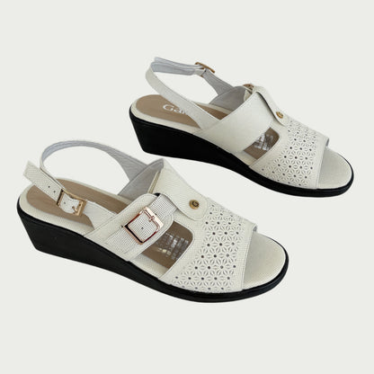 Sandalias en cuero talco Ref: 4163XPTA6