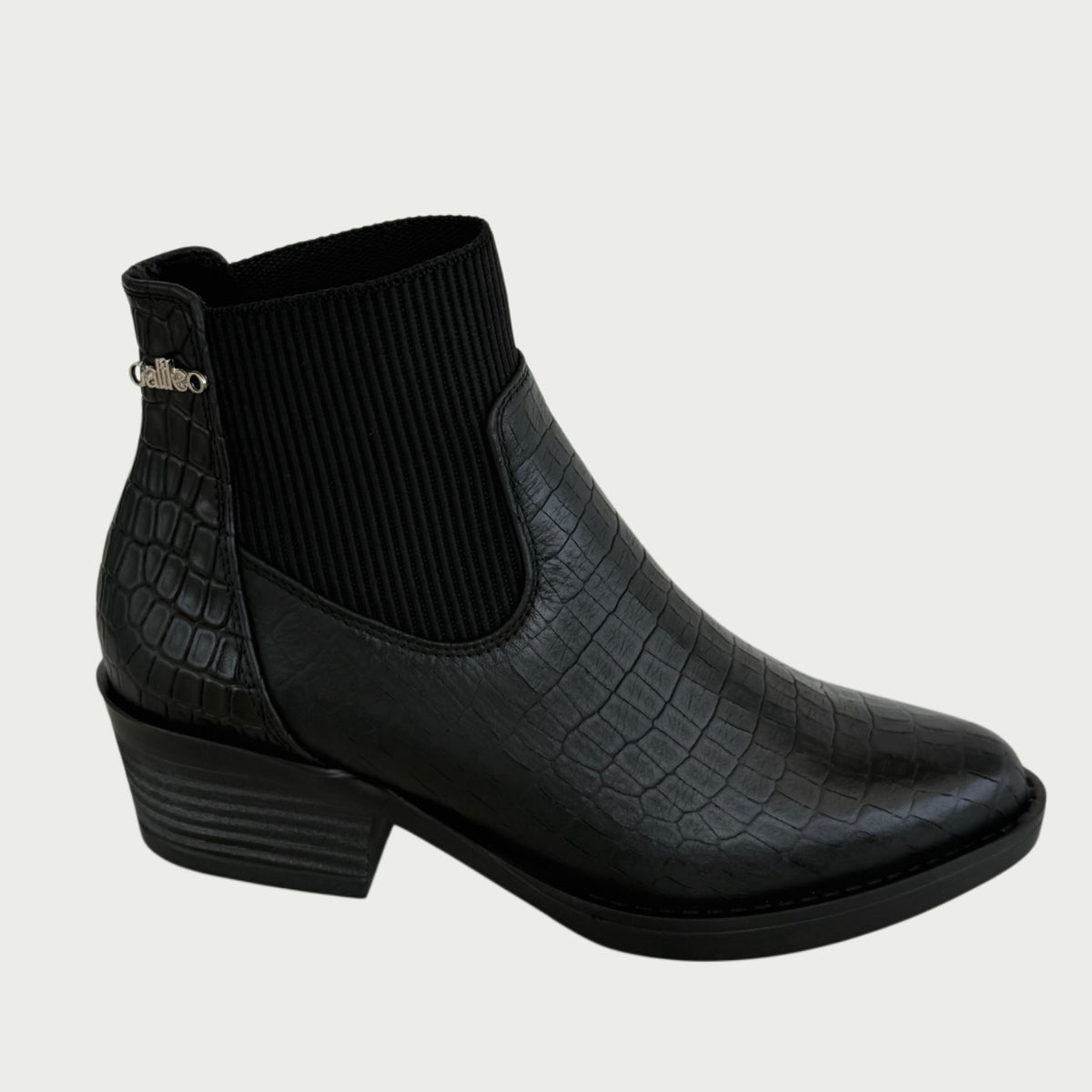Botines en cuero negro Ref: EMMAAPNG