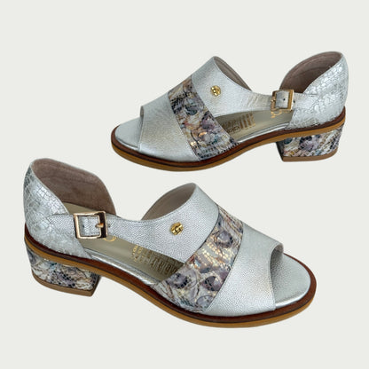 Sandalias en cuero plateado Ref: PMA952WPL