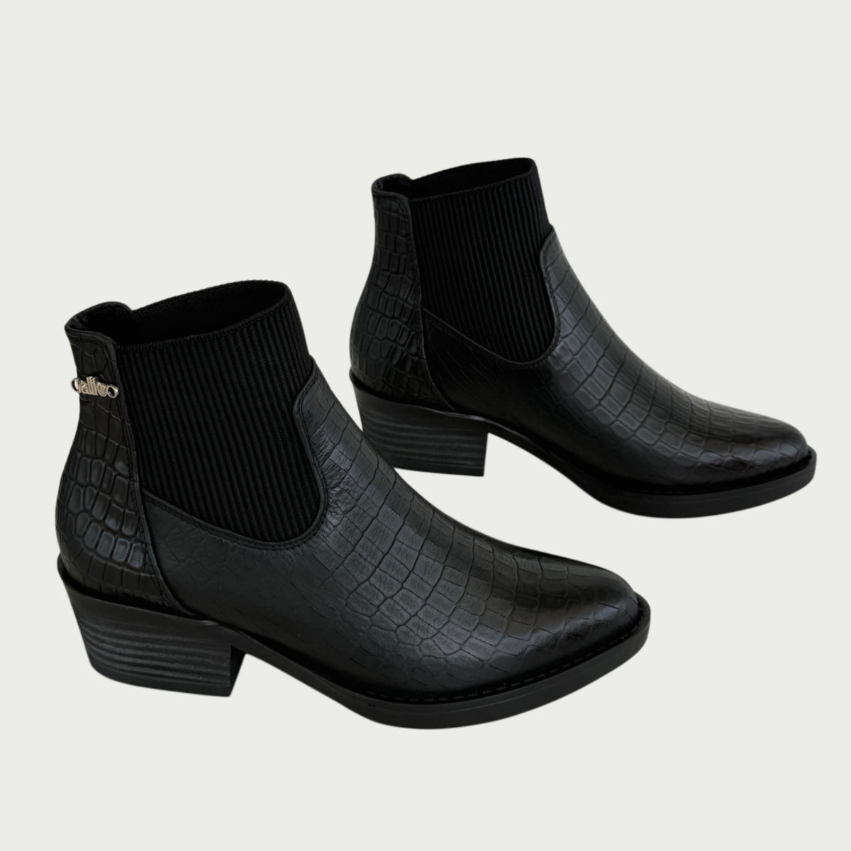 Botines en cuero negro Ref: EMMAAPNG