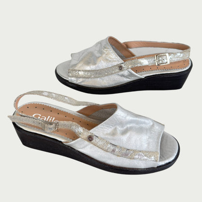 Sandalias en cuero plata Ref: 4133NPPL8