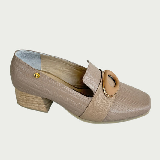 Zapatos en cuero x folia nude Ref: 825ZPTRI