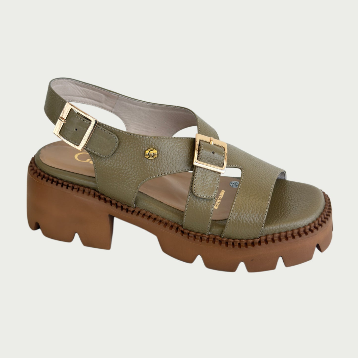 Sandalias en cuero verde oliva Ref: P-386