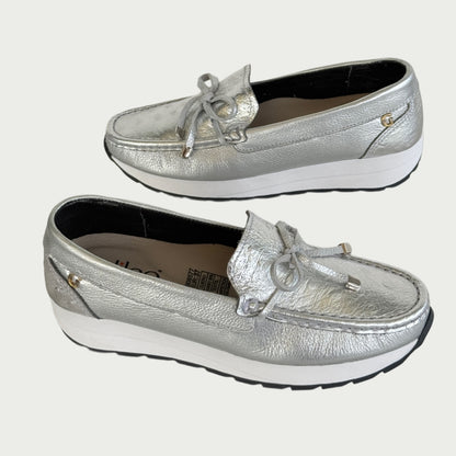 Mocasines en cuero plata Ref: 1002CWPL