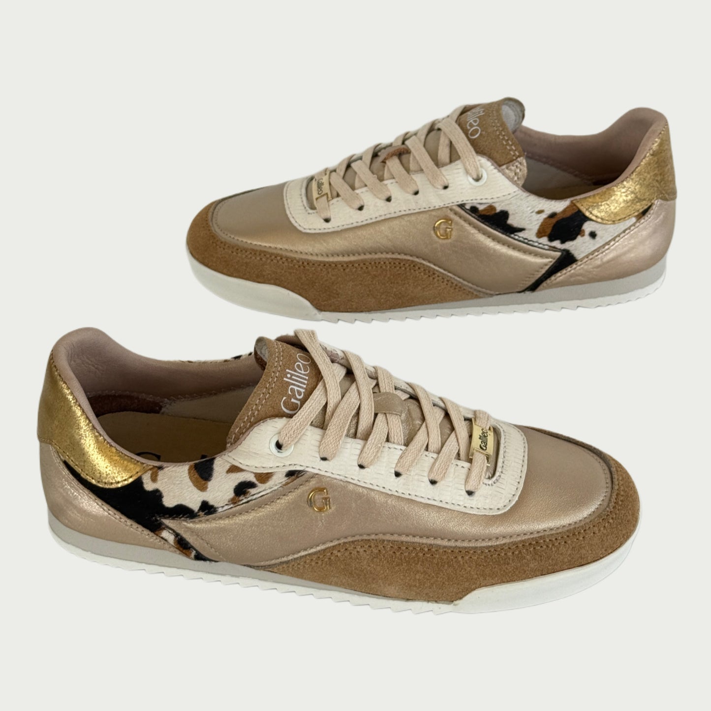 Tenis en cuero dorado x animal print Ref: Ema