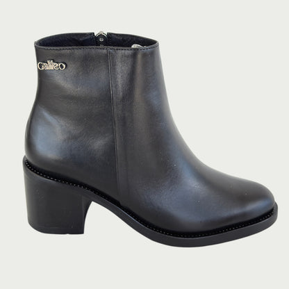 Botines en cuero negro Ref: 6235ZPNG