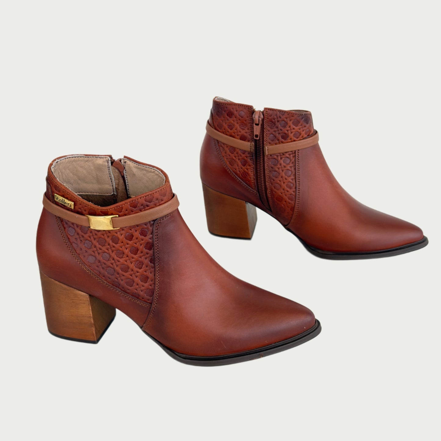 Botines en cuero miel Ref: BELMAWPCO4