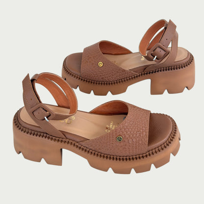Sandalias en cuero miel Ref: P-384ZPMI