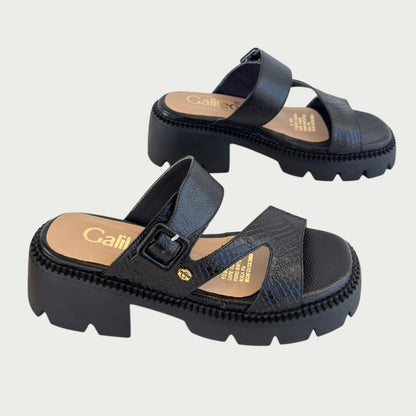Sandalias en cuero negro Ref: P388ZPNG