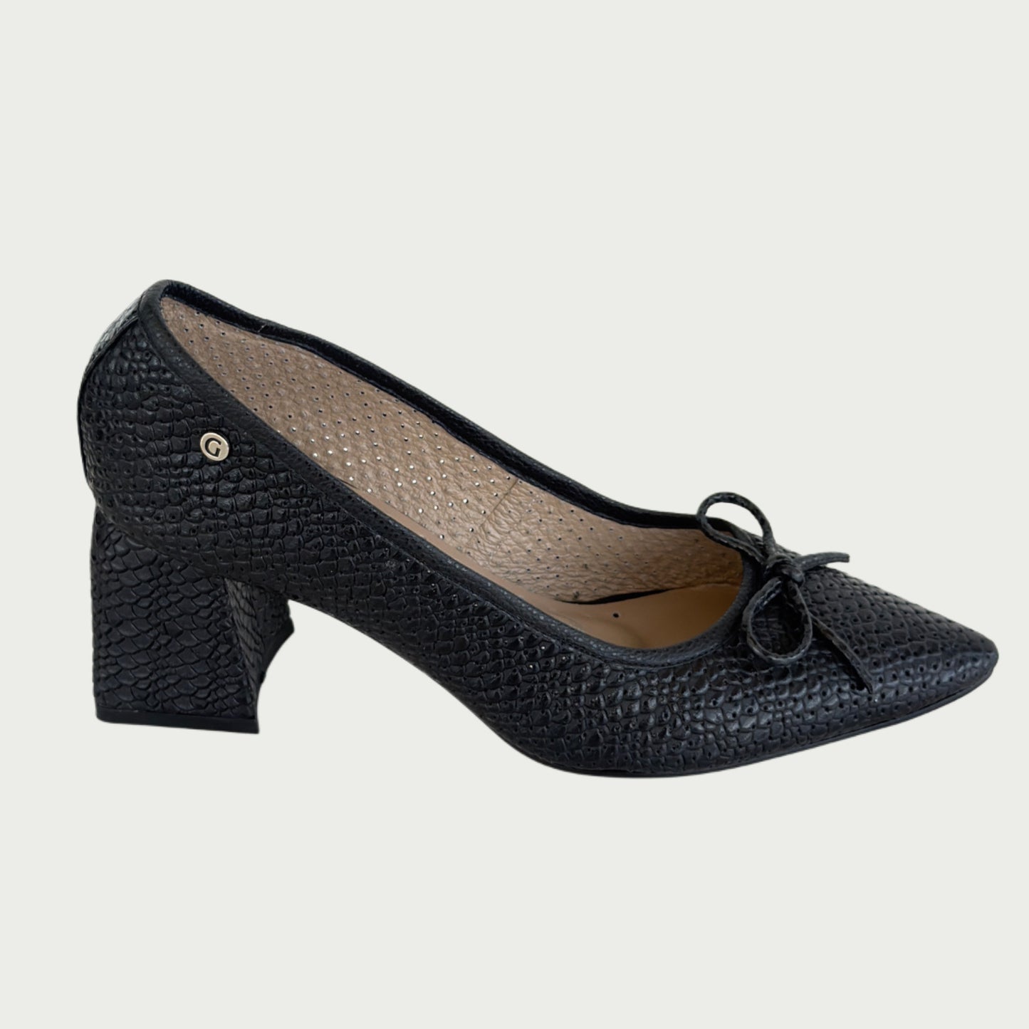 Zapatos en cuero negro Ref: 6277NGN38