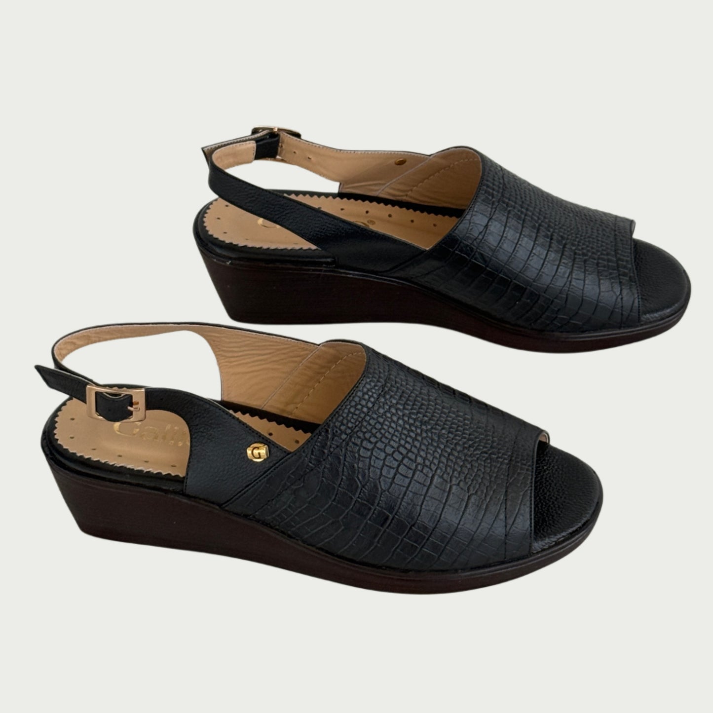 Sandalias en cuero negro Ref: 4073 MP