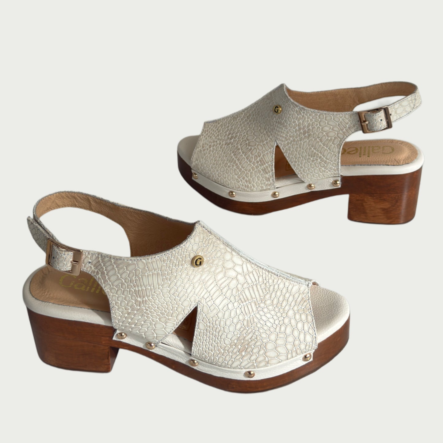 Sandalia en cuero beige Ref: 1267WP