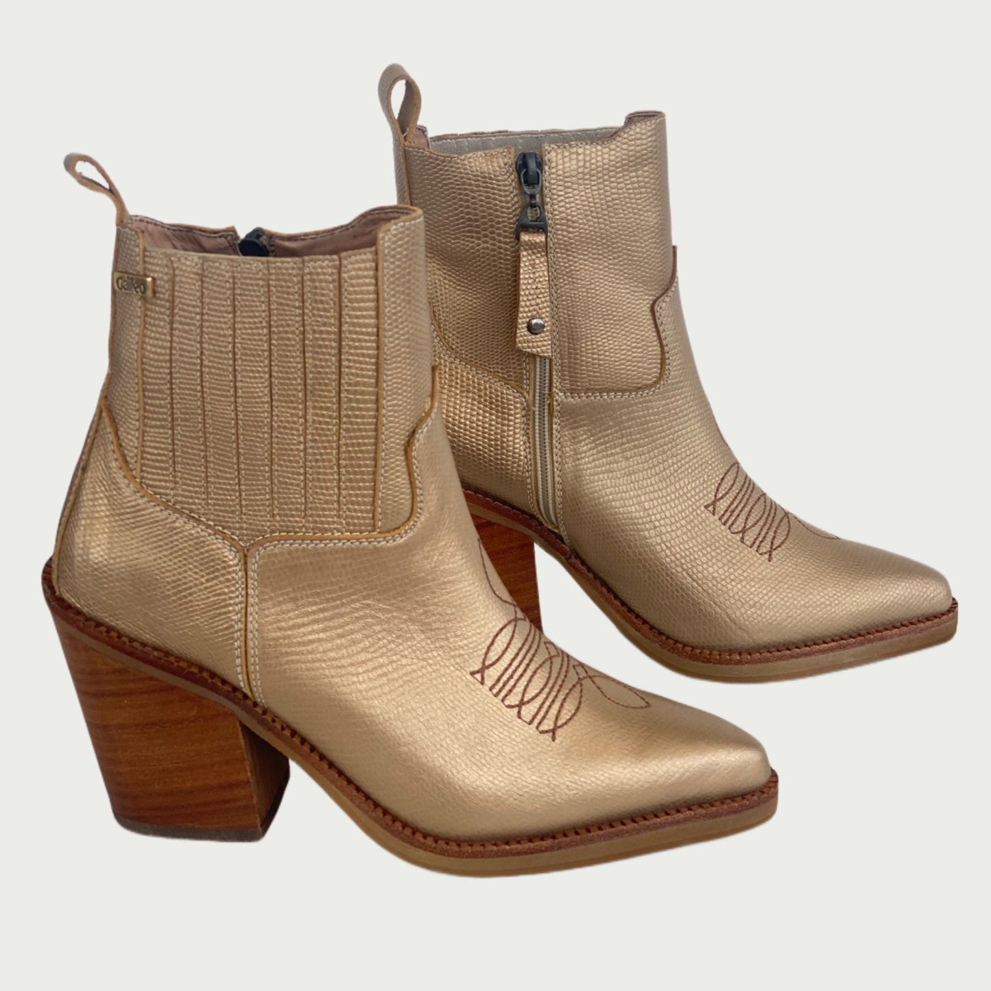 Botines en cuero dorado Ref: 6129NPO5