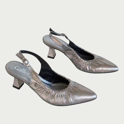 Zapato en cuero folia plata Ref: 700WP
