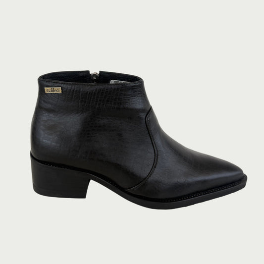 Botines en cuero negro Ref: 6535ZPNG