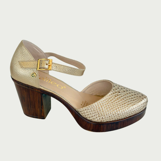 Sandalia en cuero dorado Ref: S10XPMET