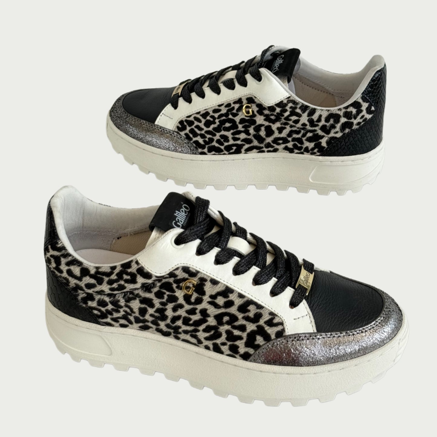 Tenis en cuero animal print Ref: SINAINXP