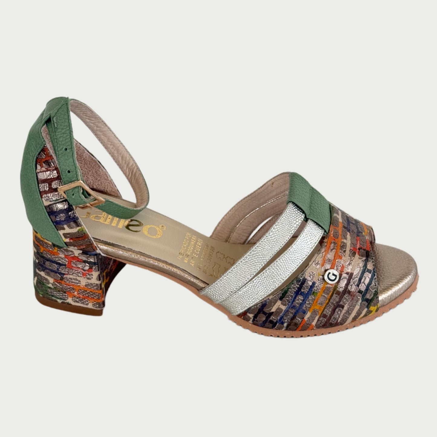Sandalias en cuero verde x folia
