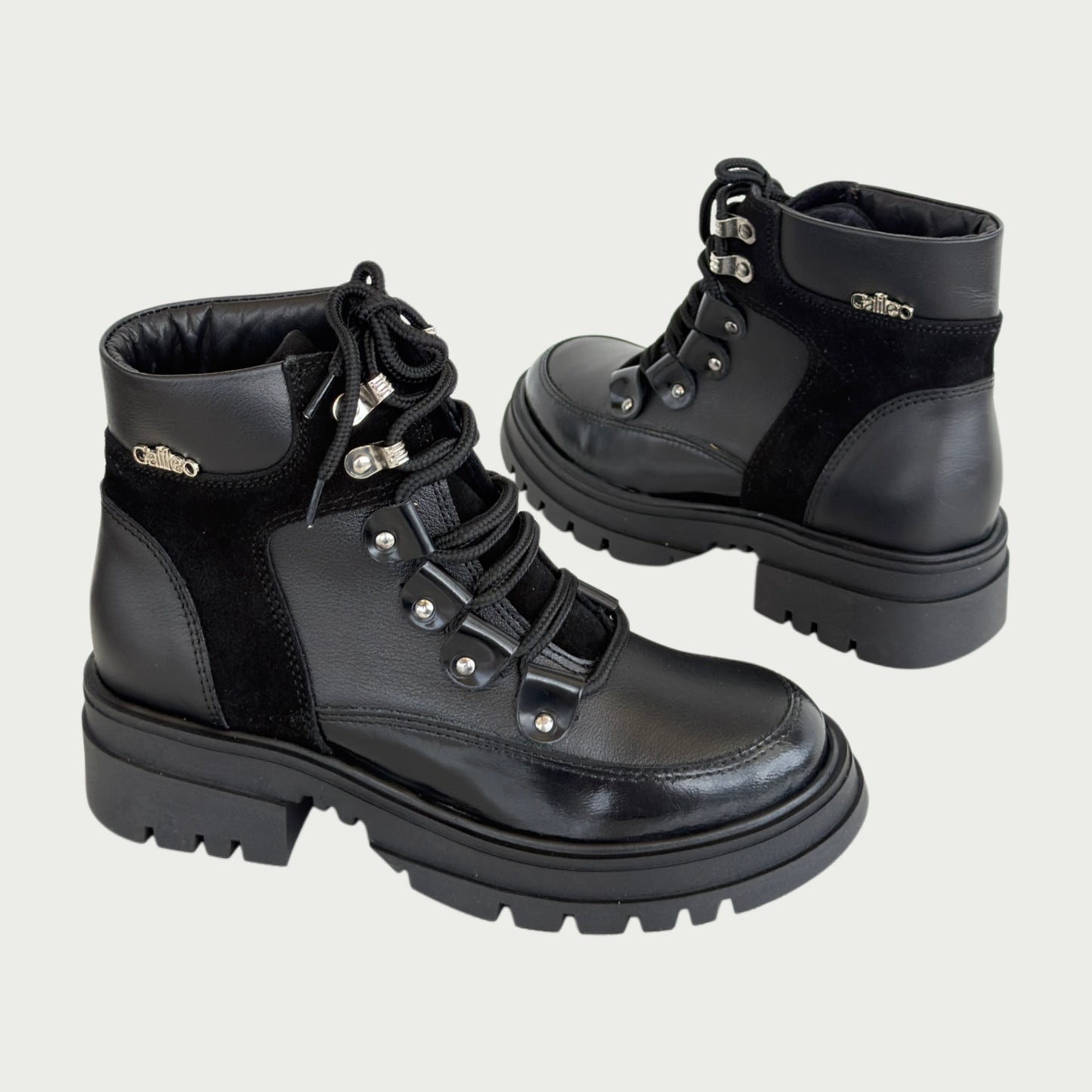 Botas en cuero negro x gamuza Ref: NOEMIZNG
