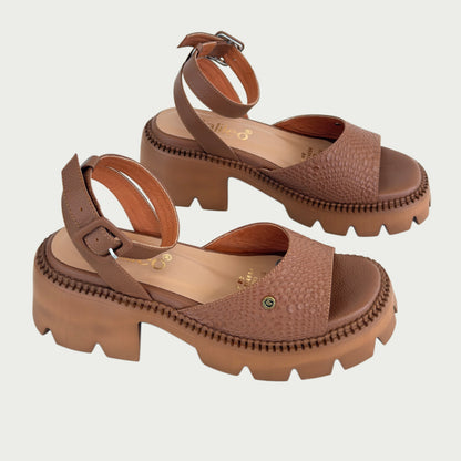 Sandalias en cuero miel Ref: P-384ZPMI