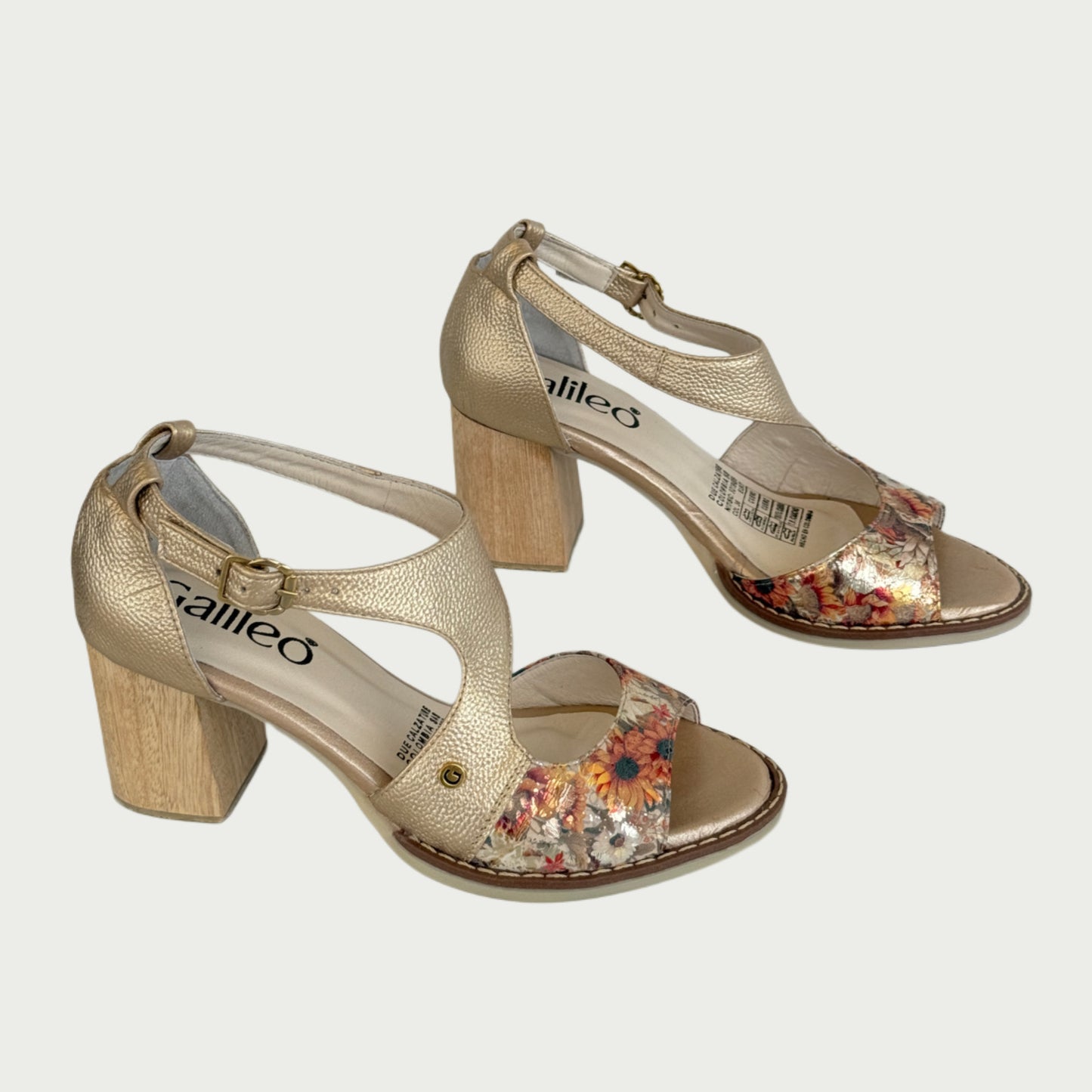 Sandalias en cuero peltre x folia Ref: 1915