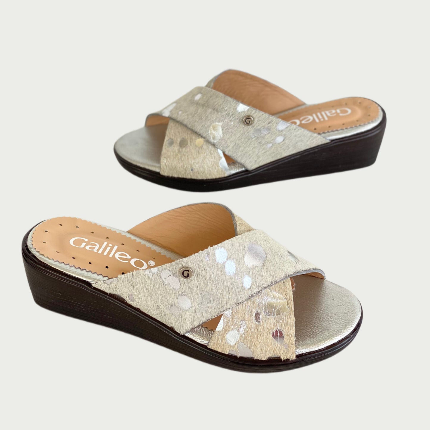 Sandalias en cuero pelo plata Ref: 6235NPP9
