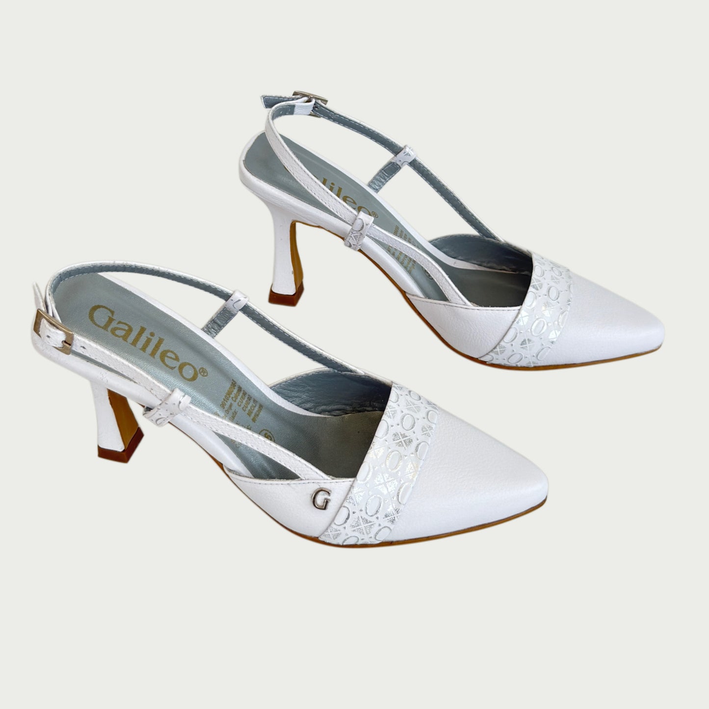 Stilettos destalonados en cuero oasis blanco x plata Ref: 7014ZPBL