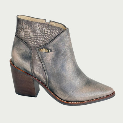 Botines en cuero café Ref: 1823ZPAR