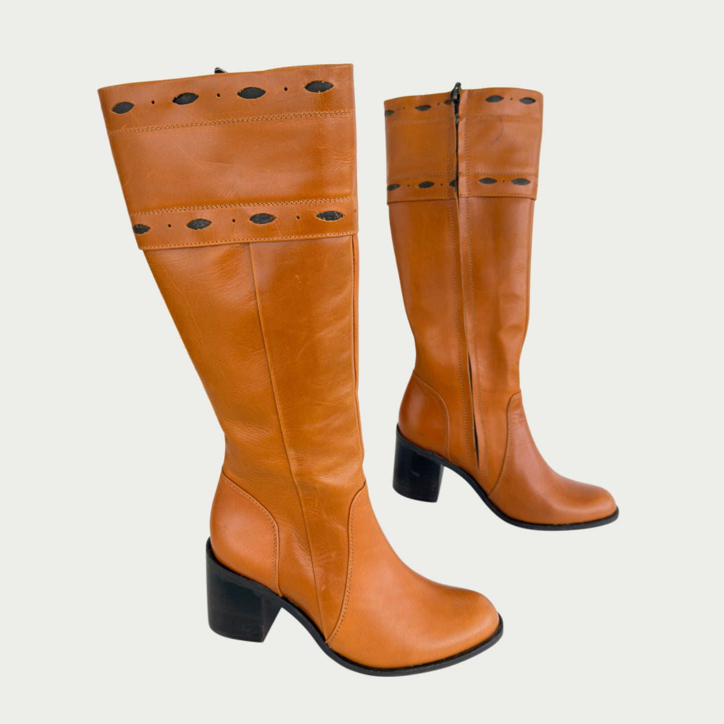 Botas en cuero miel Ref: J04AM4