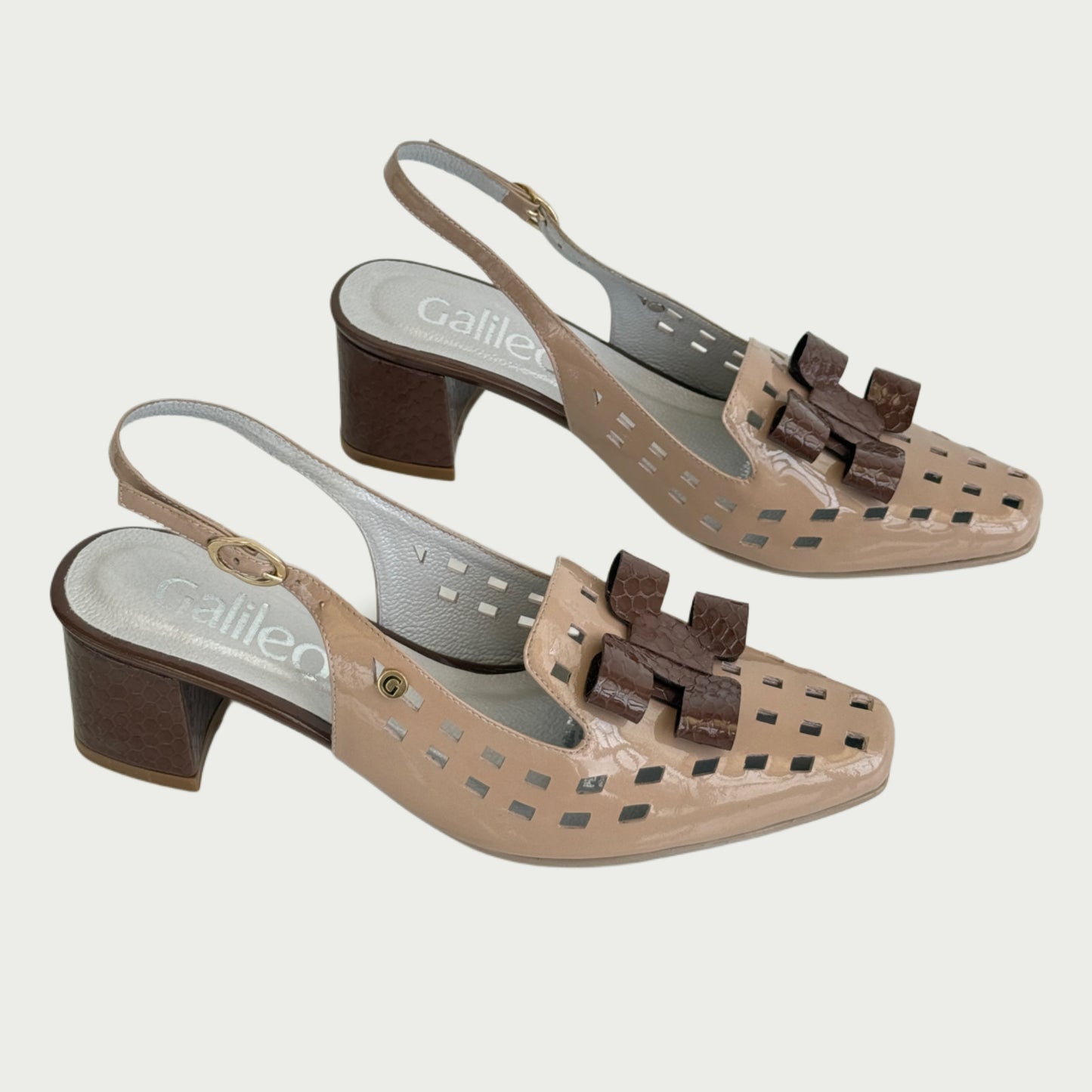 Zapatos en cuero charol nude Ref: 484WPNU