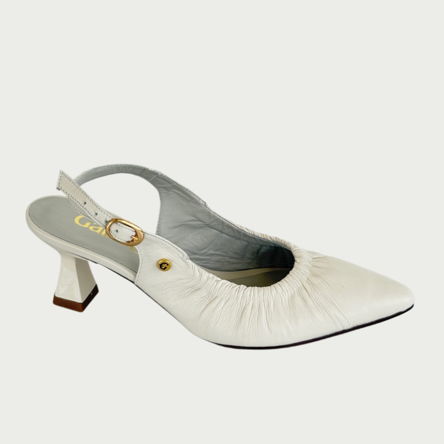 Zapatos en cuero chantilly Ref: 700ZPTAL