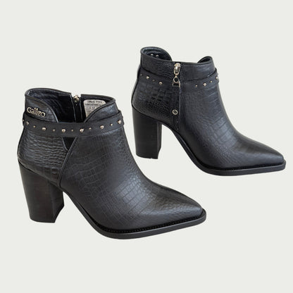 Botines en cuero negro Ref: 6425ZPNG